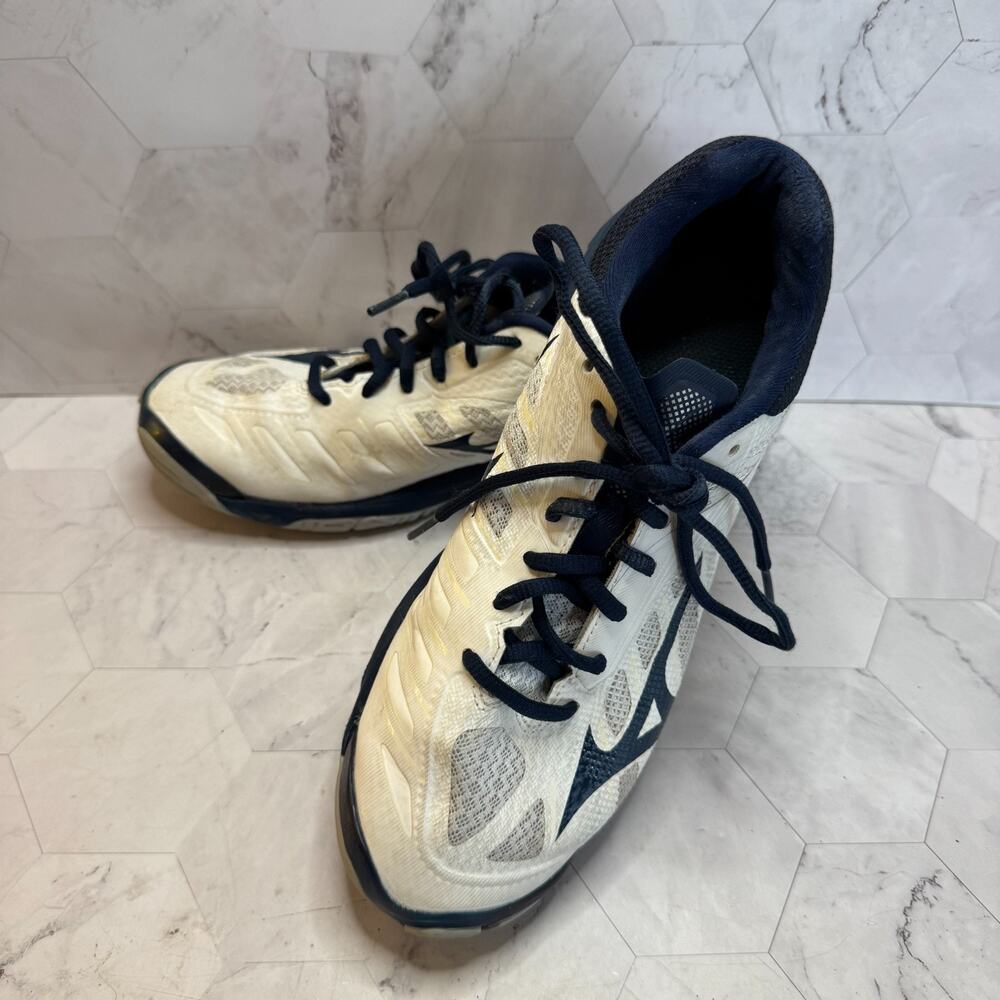 Mizuno Volleyball Shoes Wave Lightning Z4 Womens Size 8.5 White/Blue in EUC